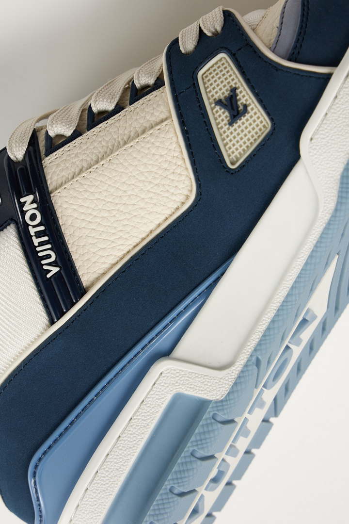 Louis Vuitton 1ABLUR Men Women's LV Trainer Sneaker L62468