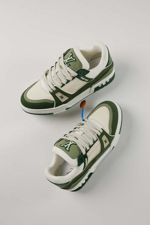 Louis Vuitton 1ABLUR Men Women's LV Trainer Sneaker L62469 - Fmale-Euro 35=US 4 - View 1