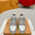 Louis Vuitton 1ABLUR Men Women's LV Trainer Sneaker L62470 - Fmale-Euro 35=US 4 - View 1