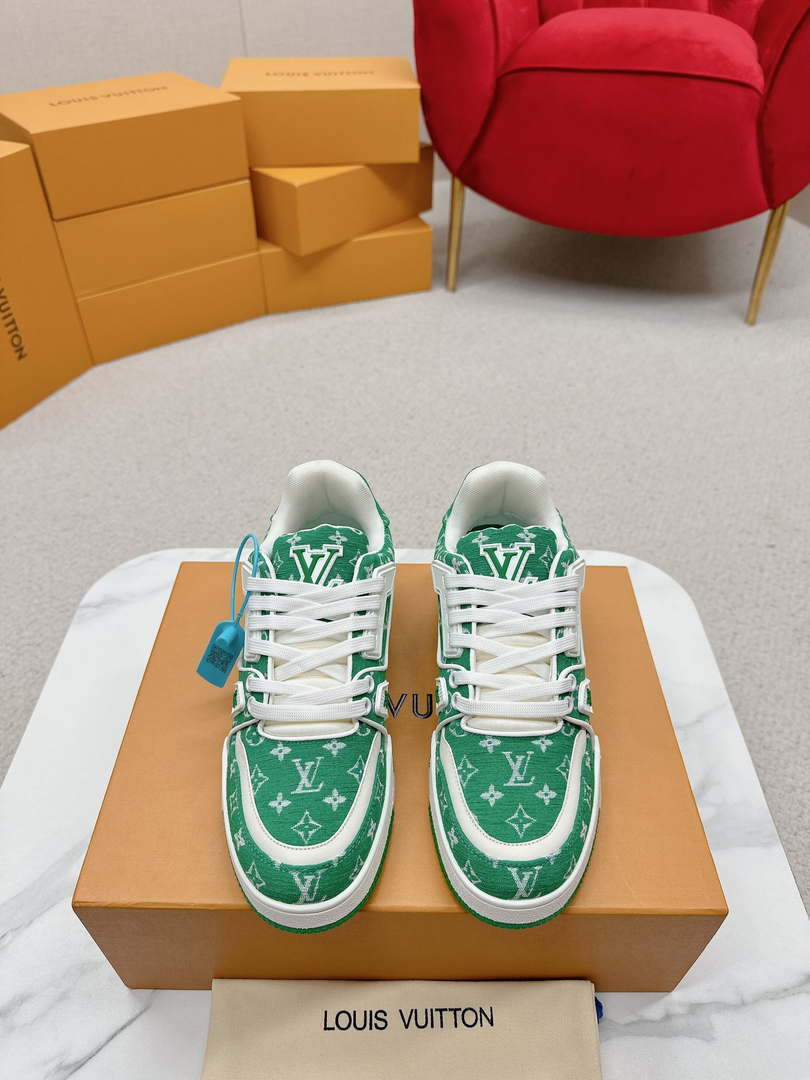 Louis Vuitton 1ABNJP Men Women's LV Trainer Sneaker L62479