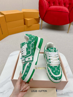 Louis Vuitton 1ABNJP Men Women's LV Trainer Sneaker L62479 - Fmale-Euro 35=US 4 - View 7