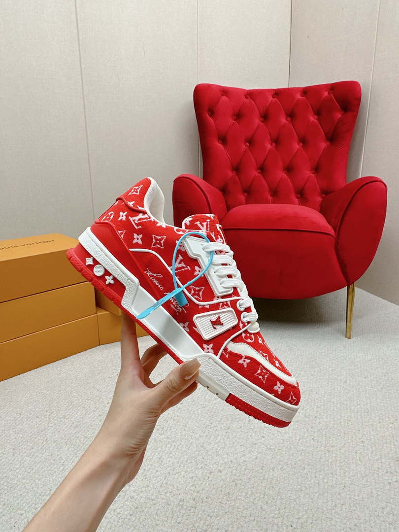 Louis Vuitton 1ABNJP Men Women's LV Trainer Sneaker L62480