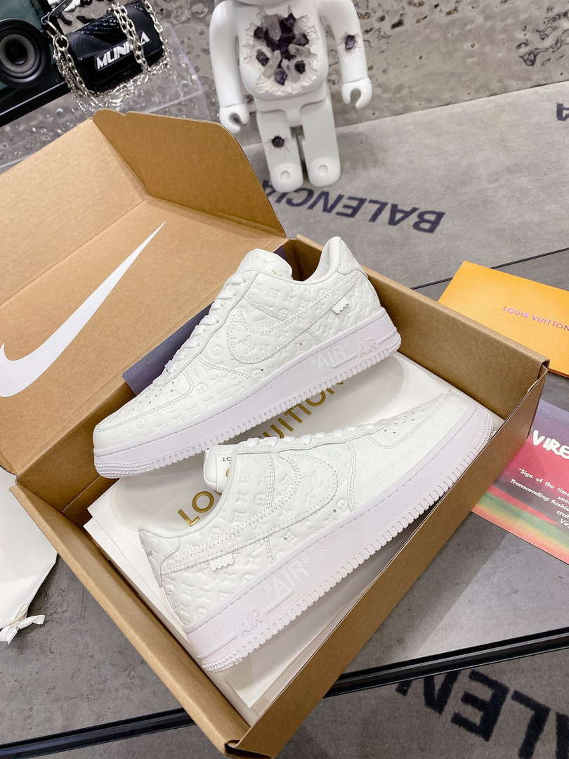 Louis Vuitton 1AC58D LV X Nike Air Force 1 Low By Virgil Abloh M601038 - Fmale-35 - View 2