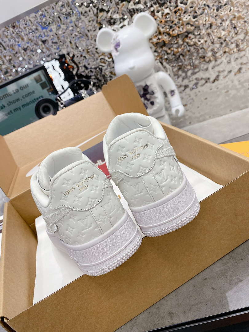 Louis Vuitton 1AC58D LV X Nike Air Force 1 Low By Virgil Abloh M601038 - Fmale-35 - View 7