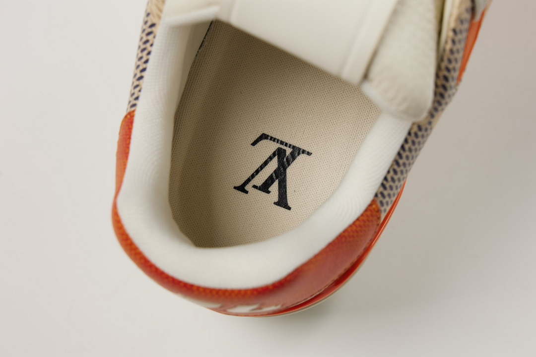 Louis Vuitton 1AC58D Men Women's LV Trainer Sneaker L62409