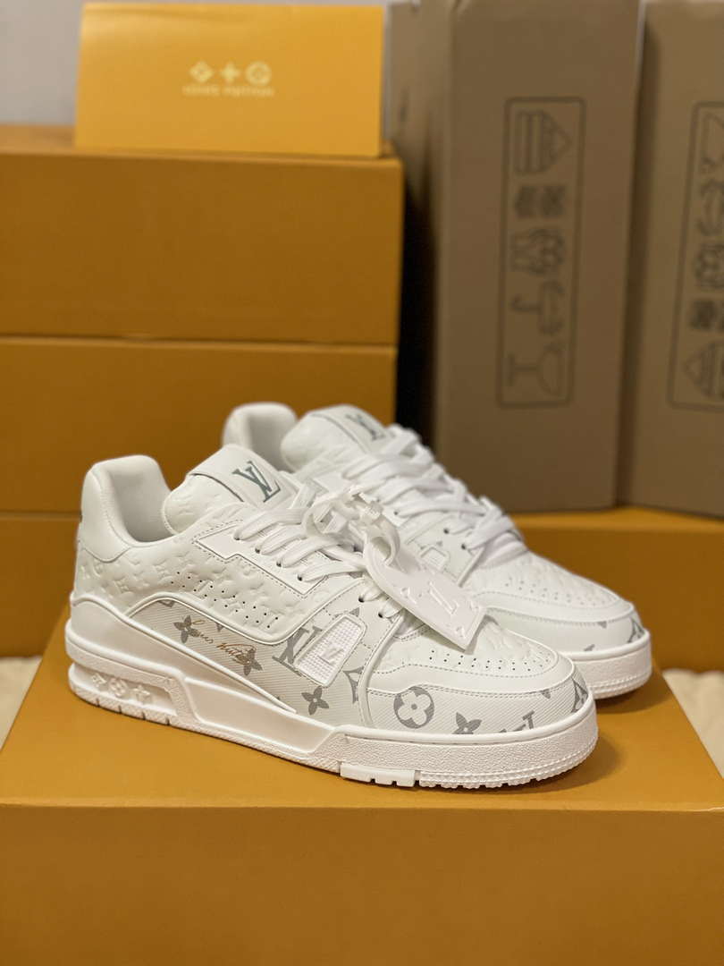 Louis Vuitton 1AC58D Women Men's  LV Trainer Sneaker M601028