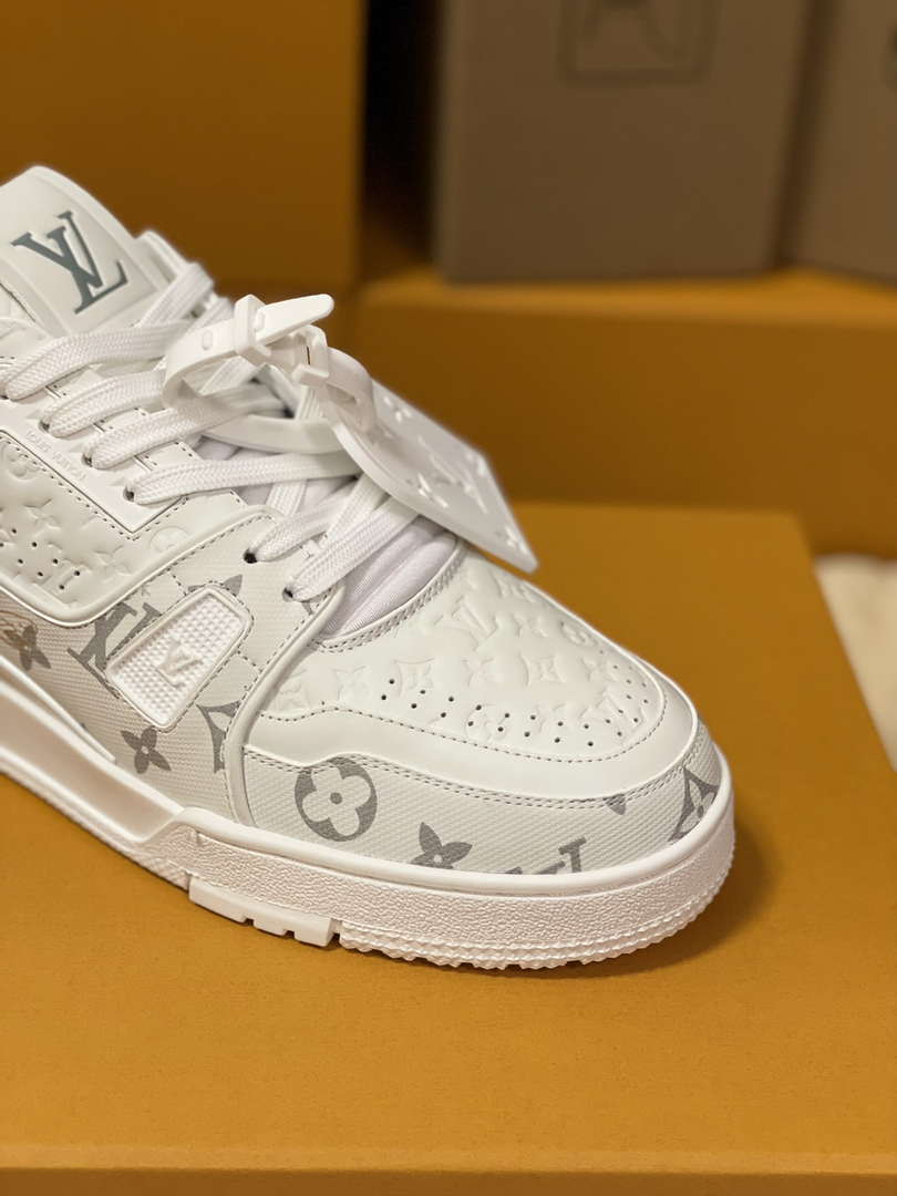 Louis Vuitton 1AC58D Women Men's  LV Trainer Sneaker M601028