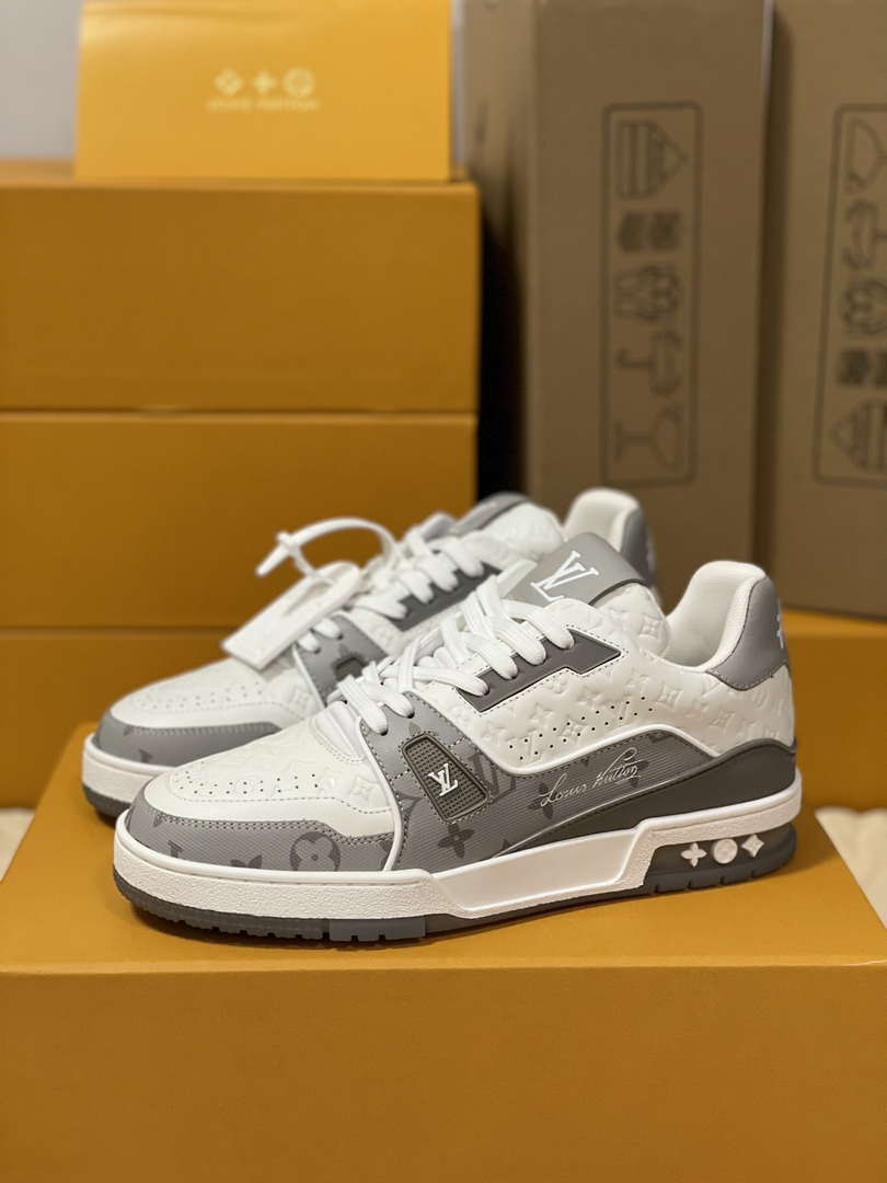 Louis Vuitton 1AC58D Women Men's  LV Trainer Sneaker M601030