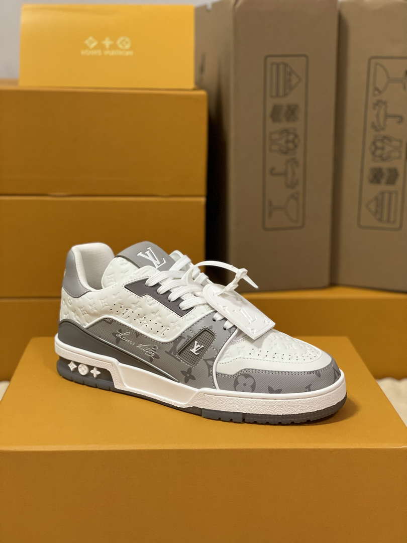 Louis Vuitton 1AC58D Women Men's  LV Trainer Sneaker M601030
