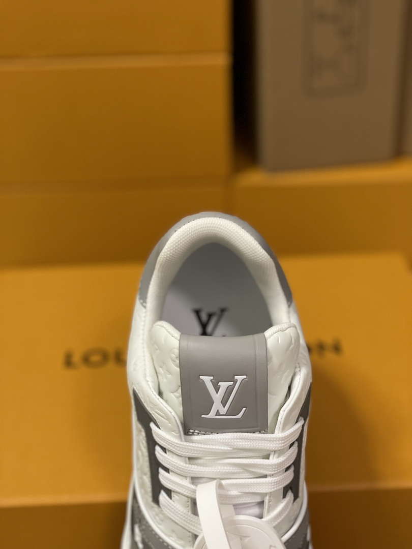 Louis Vuitton 1AC58D Women Men's  LV Trainer Sneaker M601030