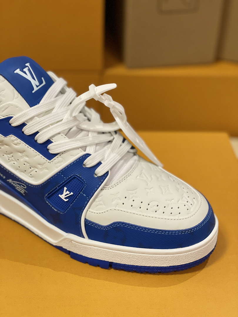 Louis Vuitton 1AC58D Women Men's  LV Trainer Sneaker M601031