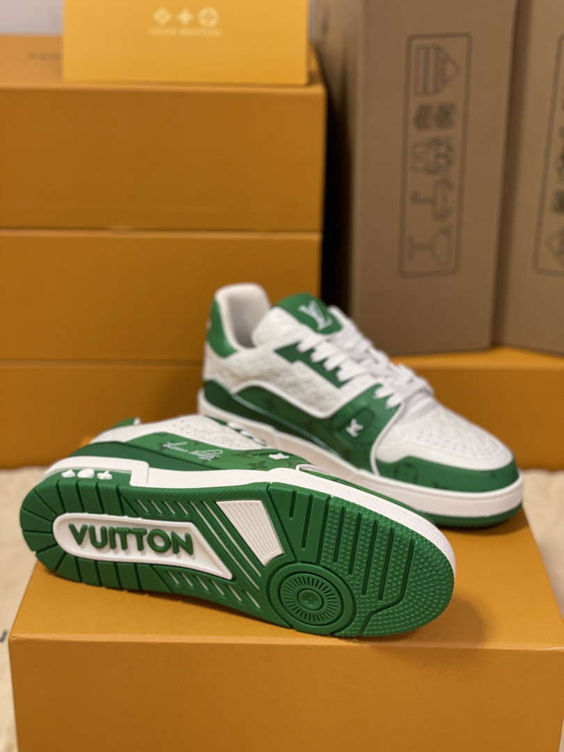 Louis Vuitton 1AC58D Women Men's  LV Trainer Sneaker M601032
