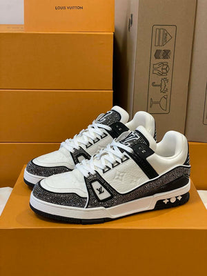 Louis Vuitton 1AC5AL Men Women's LV Trainer Sneaker L62396 - Fmale-Euro 35=US 4 - View 2