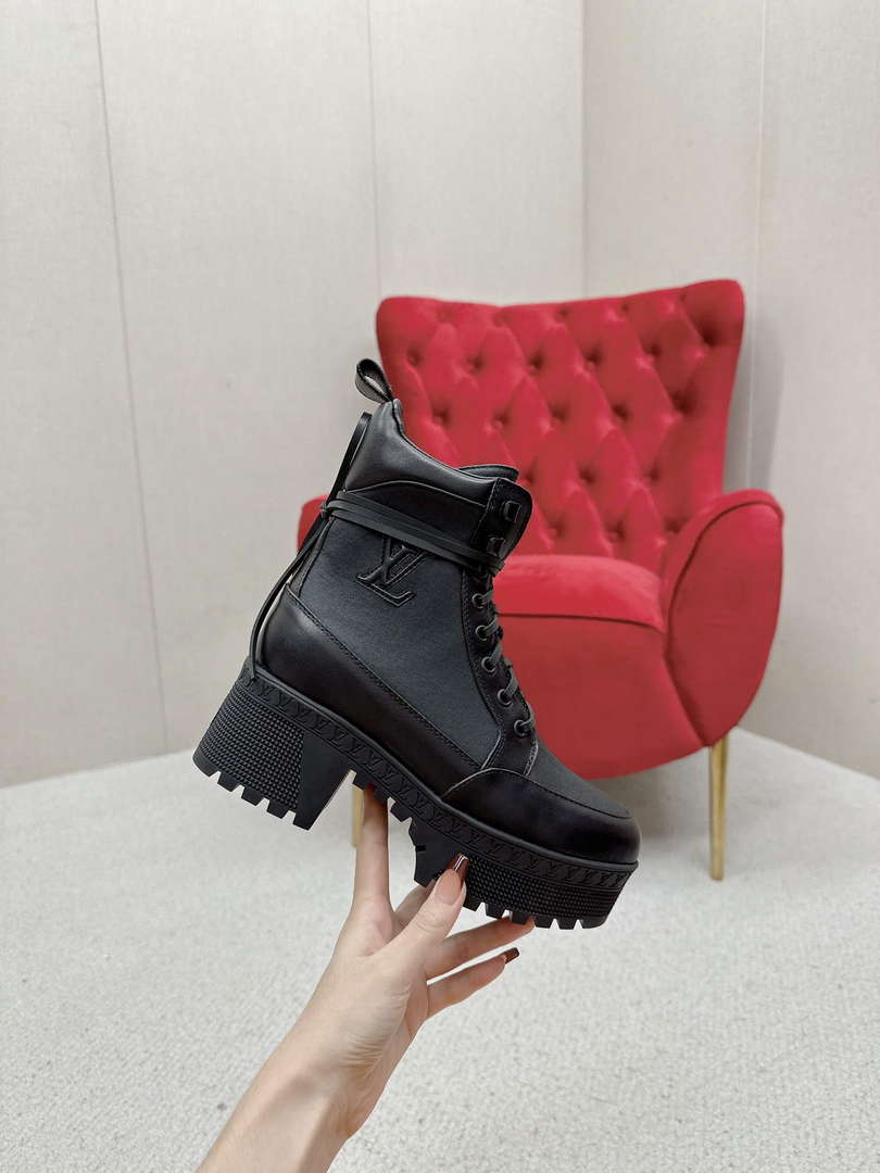 Louis Vuitton 1AC7RU Women's Laureate Platform Desert Boot L62355