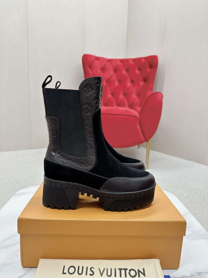 Louis Vuitton 1AC7W0 Women's Laureate Platform Chelsea Boot L62360 - US 4=Euro 35 - View 3