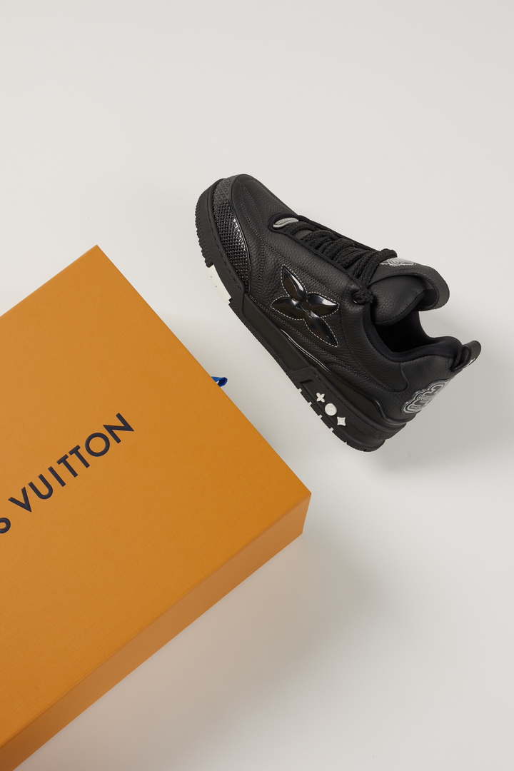 Louis Vuitton 1ACD7H Men Women's LV Trainer Sneaker L62490