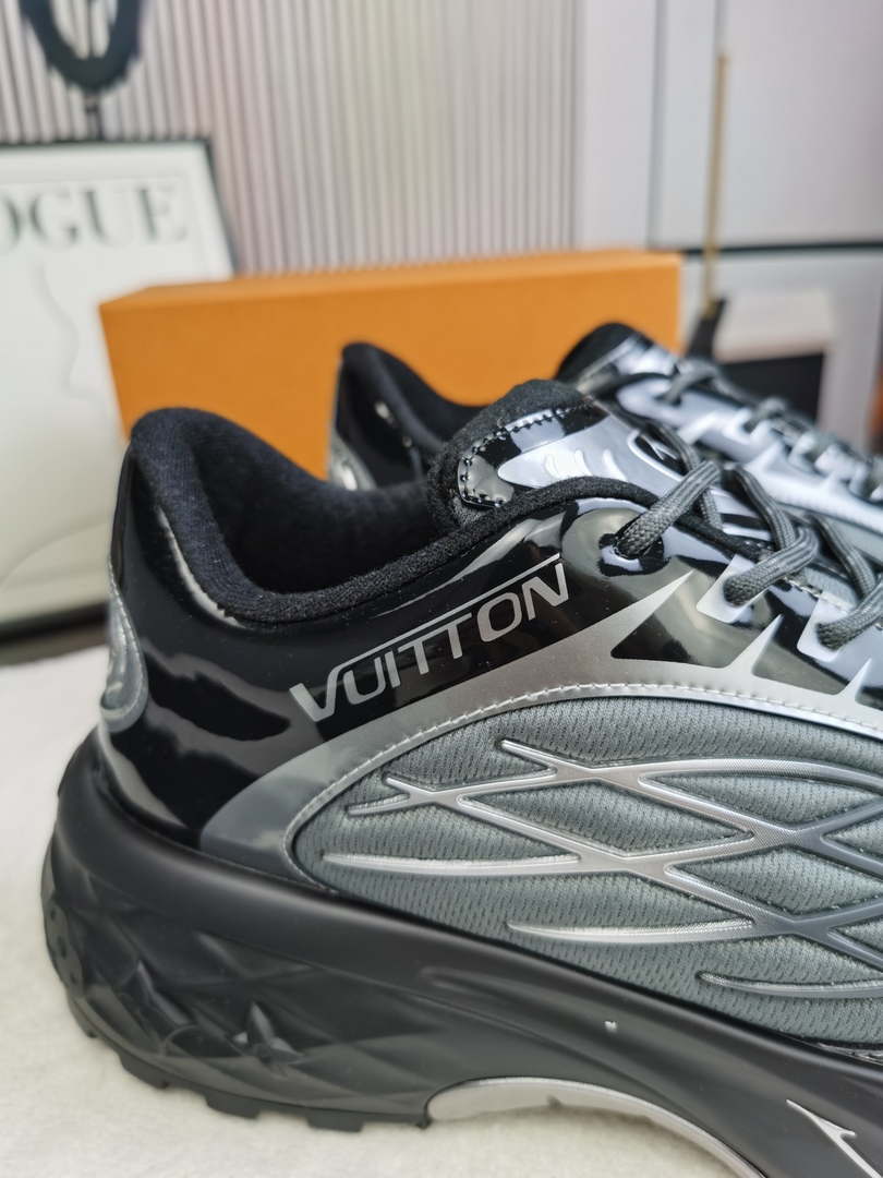 Louis Vuitton 1ACEBQ Men Women's LV Discovery Lace Up L62404