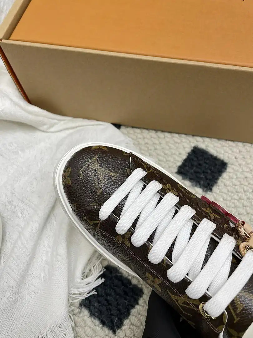 Louis Vuitton 1ACUIN LV Stadium Sneaker Shoes L66382