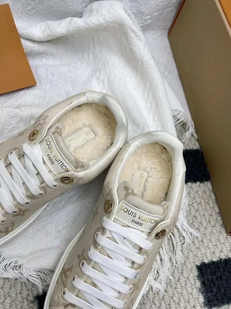 Louis Vuitton 1ACUIN LV Stadium Sneaker Shoes L66383