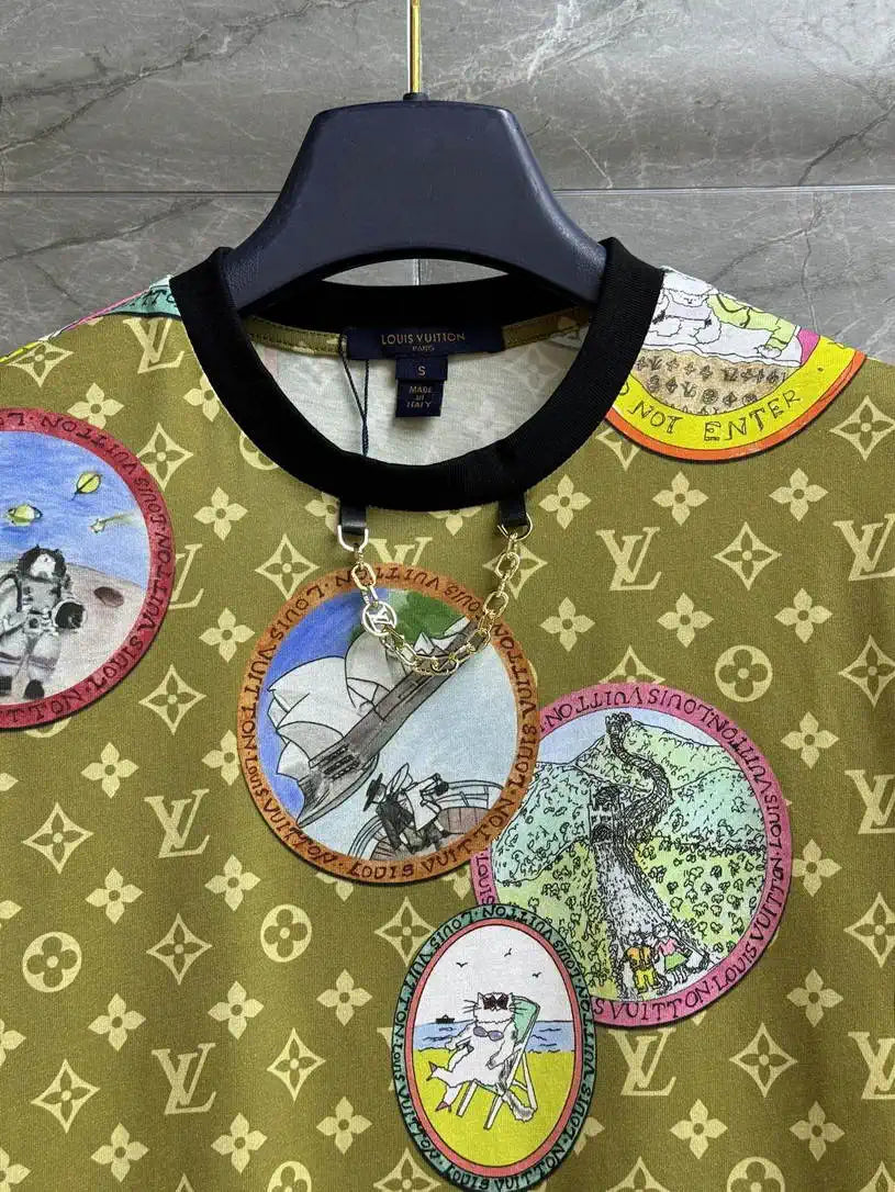 Louis Vuitton 1AIG26 Women LV x Grace Coddington Stamp monogram T-shirt L66488