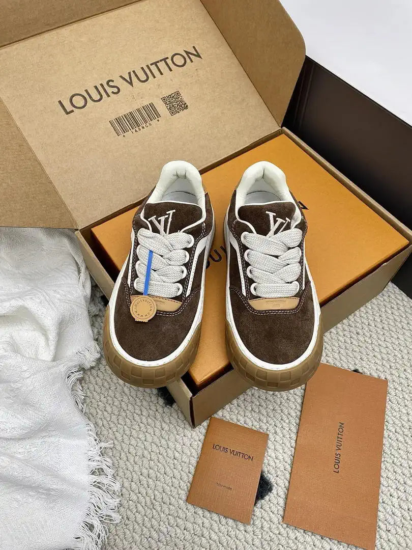 Louis Vuitton  1AJ742 LV Tilted Sneaker Shoes L66339