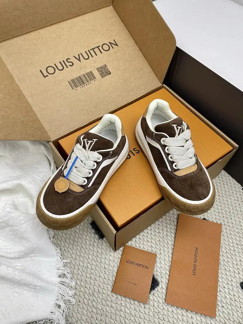 Louis Vuitton  1AJ742 LV Tilted Sneaker Shoes L66339