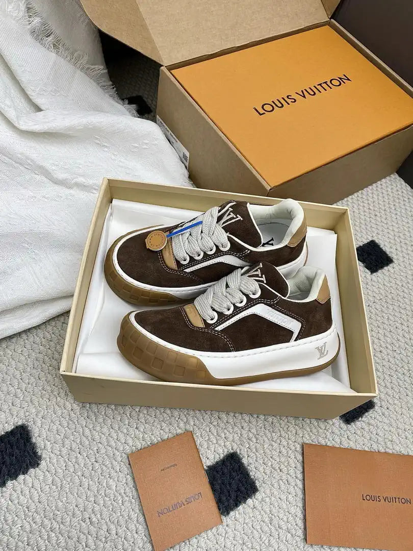 Louis Vuitton  1AJ742 LV Tilted Sneaker Shoes L66339