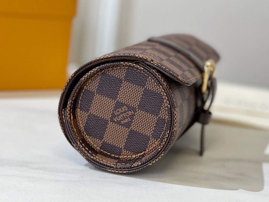 Louis Vuitton 3 Watch Case Damier Graphite Canvas N41137 Cofee