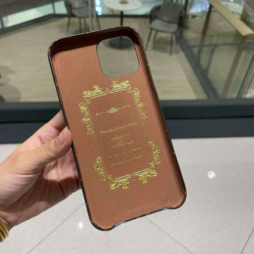 Louis Vuitton Apple Iphone Leather Premium Deluxe Phone Case L20127 - iPhone15pro max £¨6.7£© - View 3