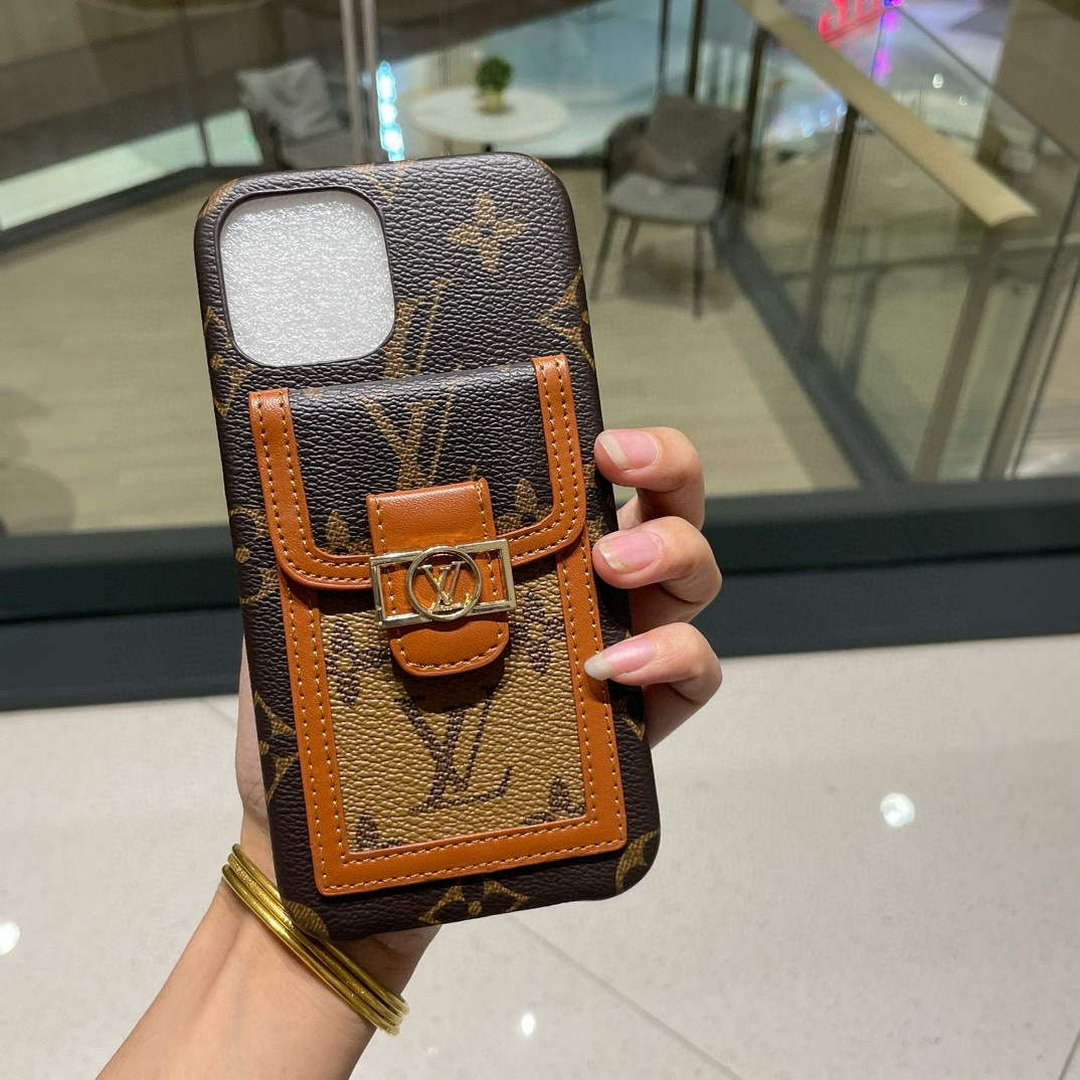 Louis Vuitton Apple Iphone Leather Premium Deluxe Phone Case L20127 - iPhone15pro max £¨6.7£© - View 1