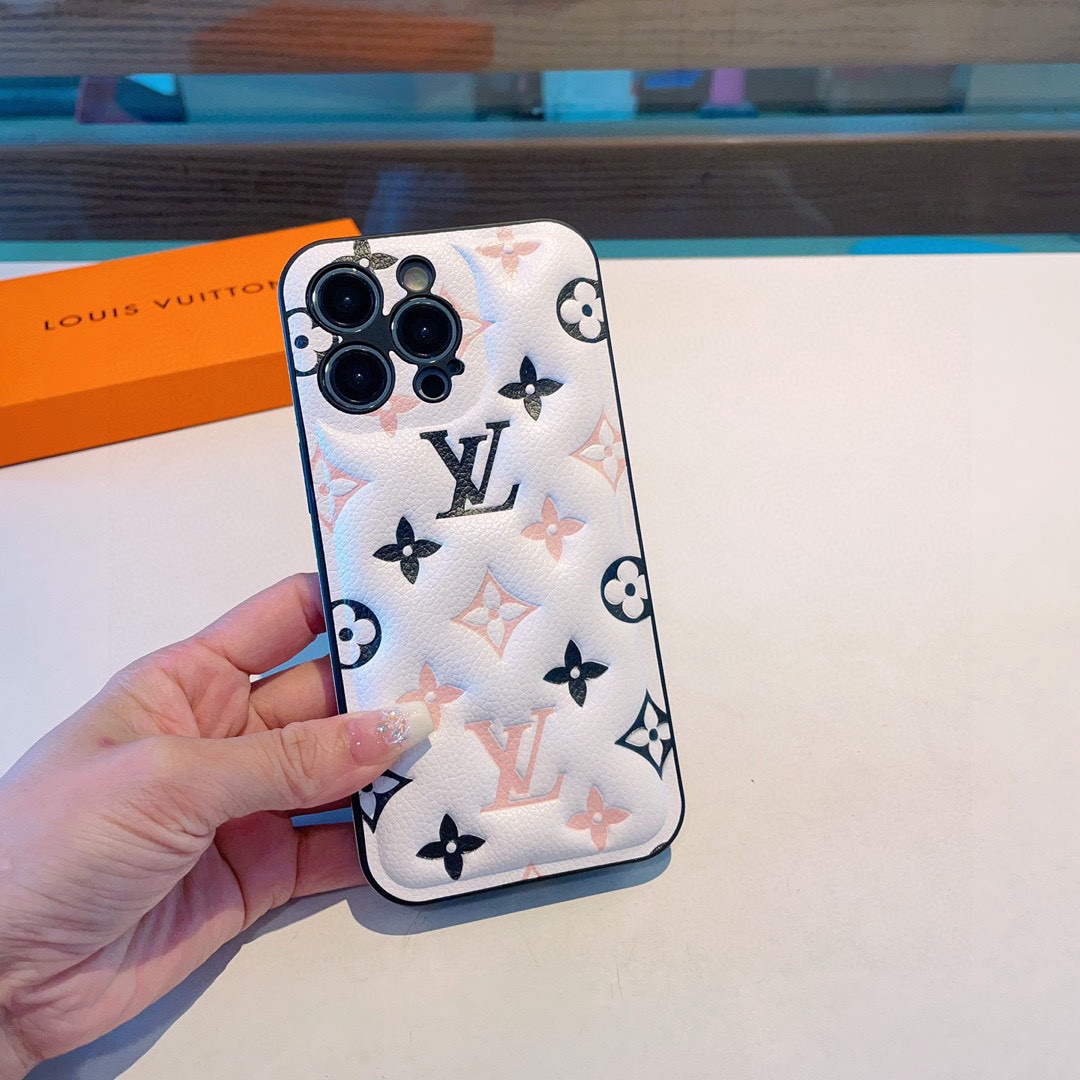 Louis Vuitton Apple Iphone Leather Premium Deluxe Phone Case L20132
