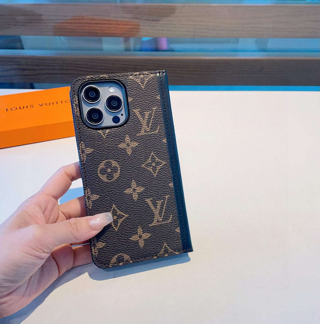 Louis Vuitton Apple Iphone Leather Premium Deluxe Phone Case L20136