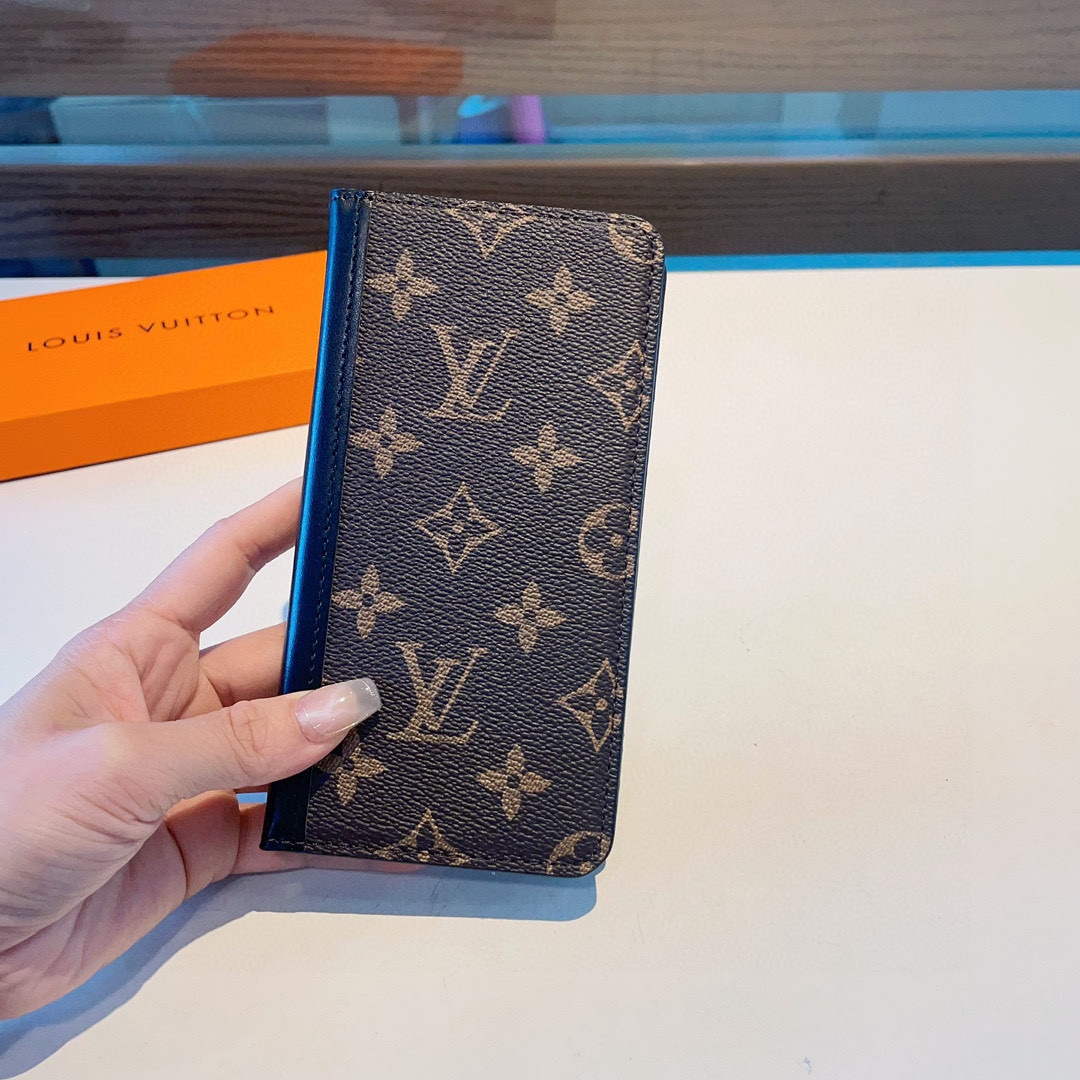 Louis Vuitton Apple Iphone Leather Premium Deluxe Phone Case L20136