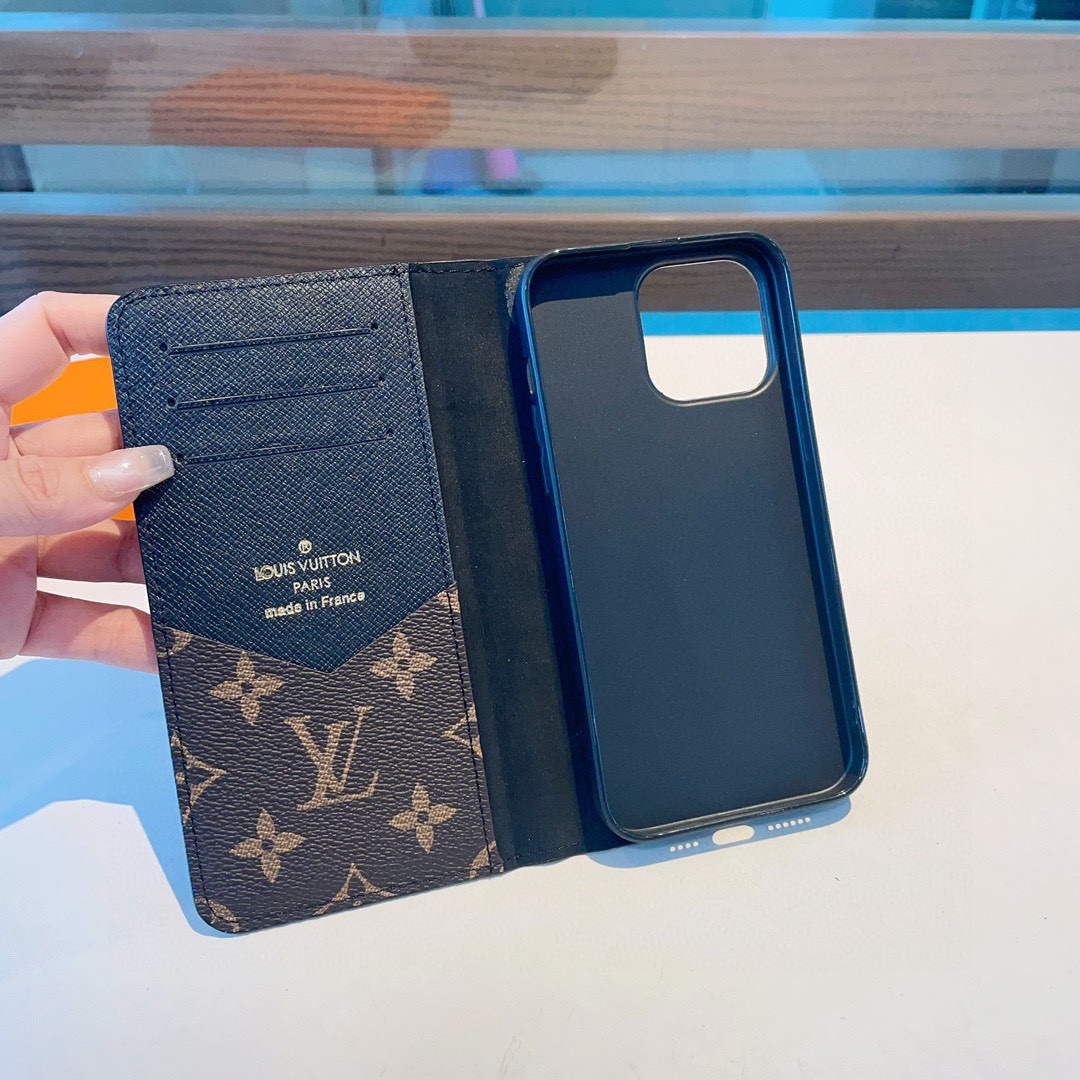 Louis Vuitton Apple Iphone Leather Premium Deluxe Phone Case L20136