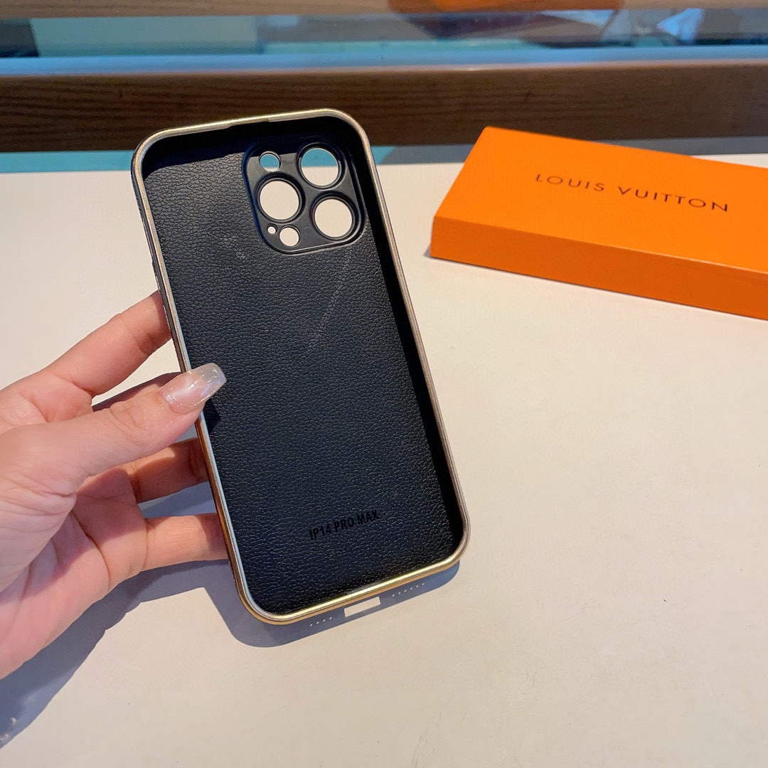 Louis Vuitton Apple Iphone Leather Premium Deluxe Phone Case L20150