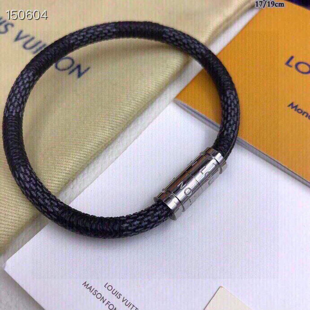 Louis Vuitton Bangle Bracelet Designer LV Jewelry L62801 - Default Title - View 1