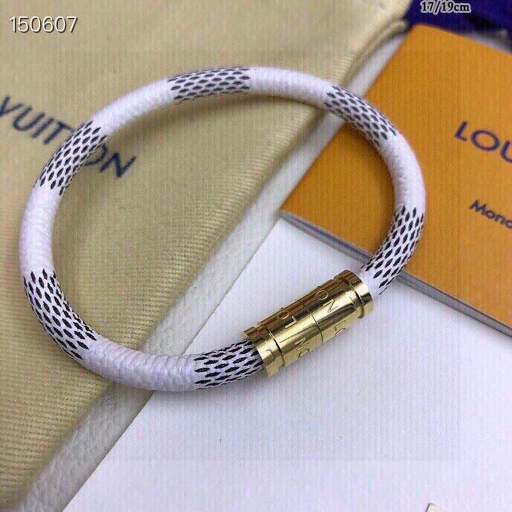 Louis Vuitton Bangle Bracelet Designer LV Jewelry L62805 - Default Title - View 1