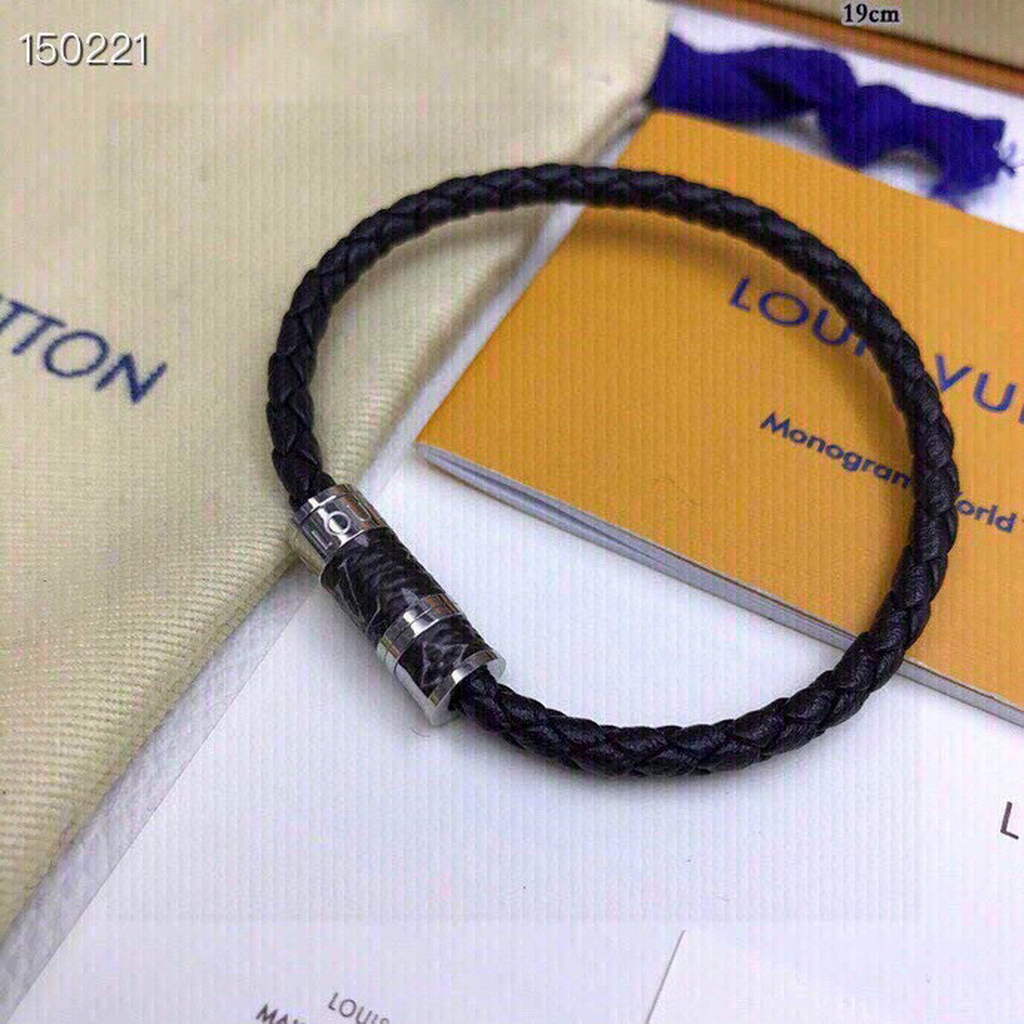 Louis Vuitton Bangle Bracelet Designer LV Jewelry L62809