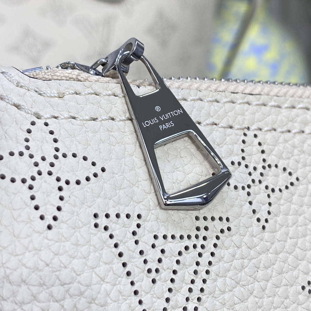 Louis Vuitton  Blossom MM Mahina Tote Bag LV M21851 Beige