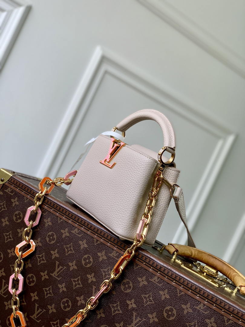 Louis Vuitton Capucines Mini Bag LV M24683 Pink