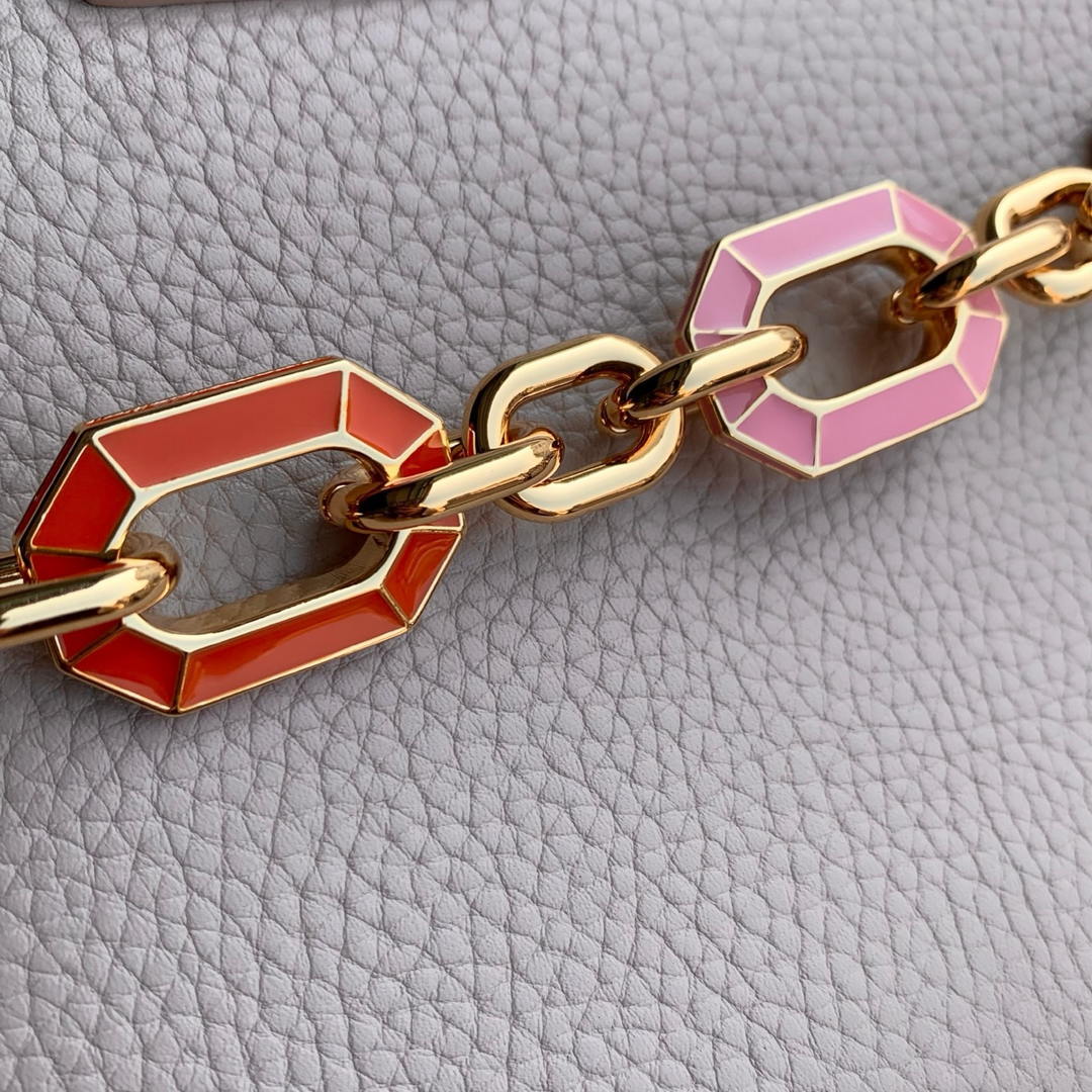 Louis Vuitton Capucines Mini Bag LV M24683 Pink