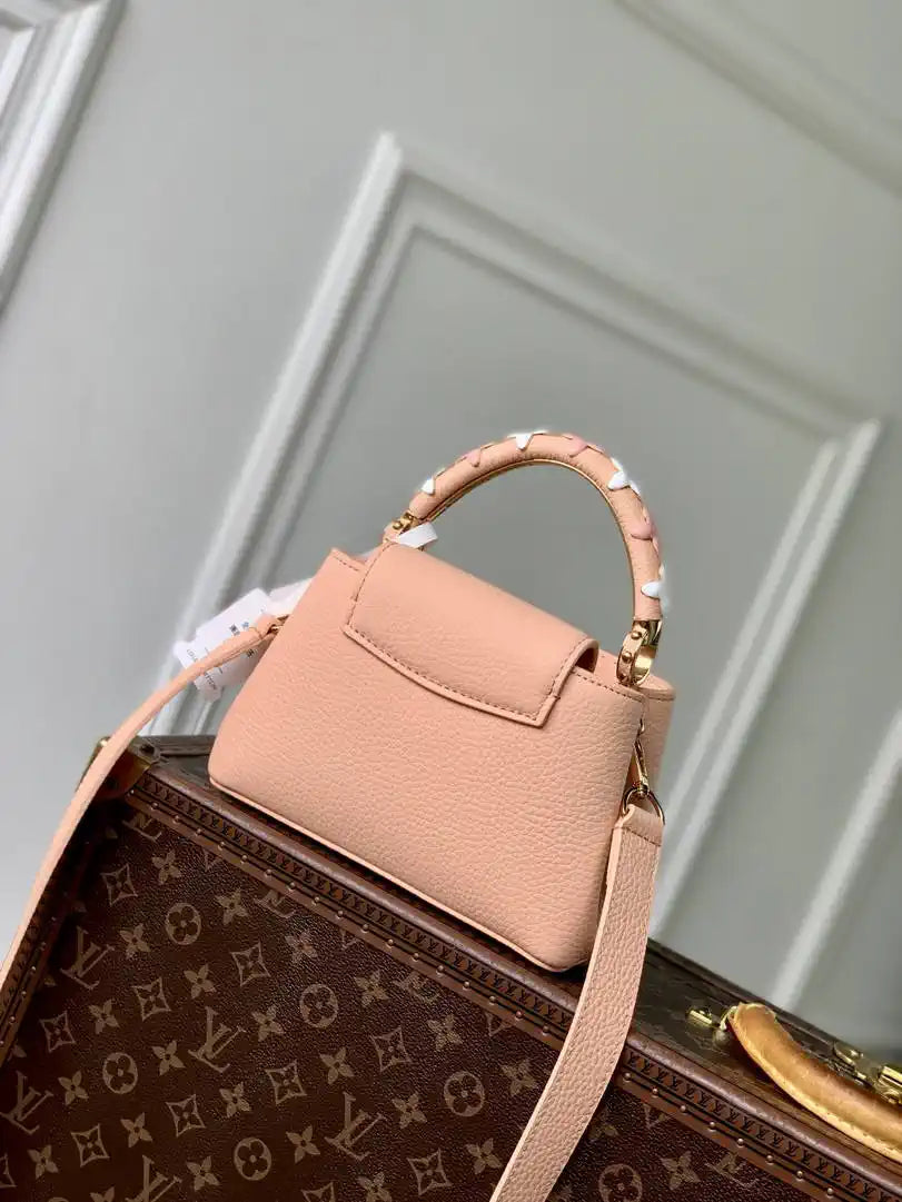 Louis Vuitton Capucines Mini Handbag LV M14976 Nude Pink