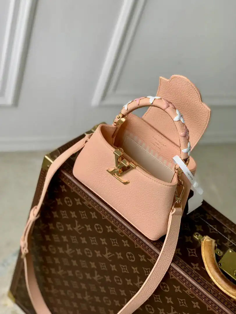 Louis Vuitton Capucines Mini Handbag LV M14976 Nude Pink