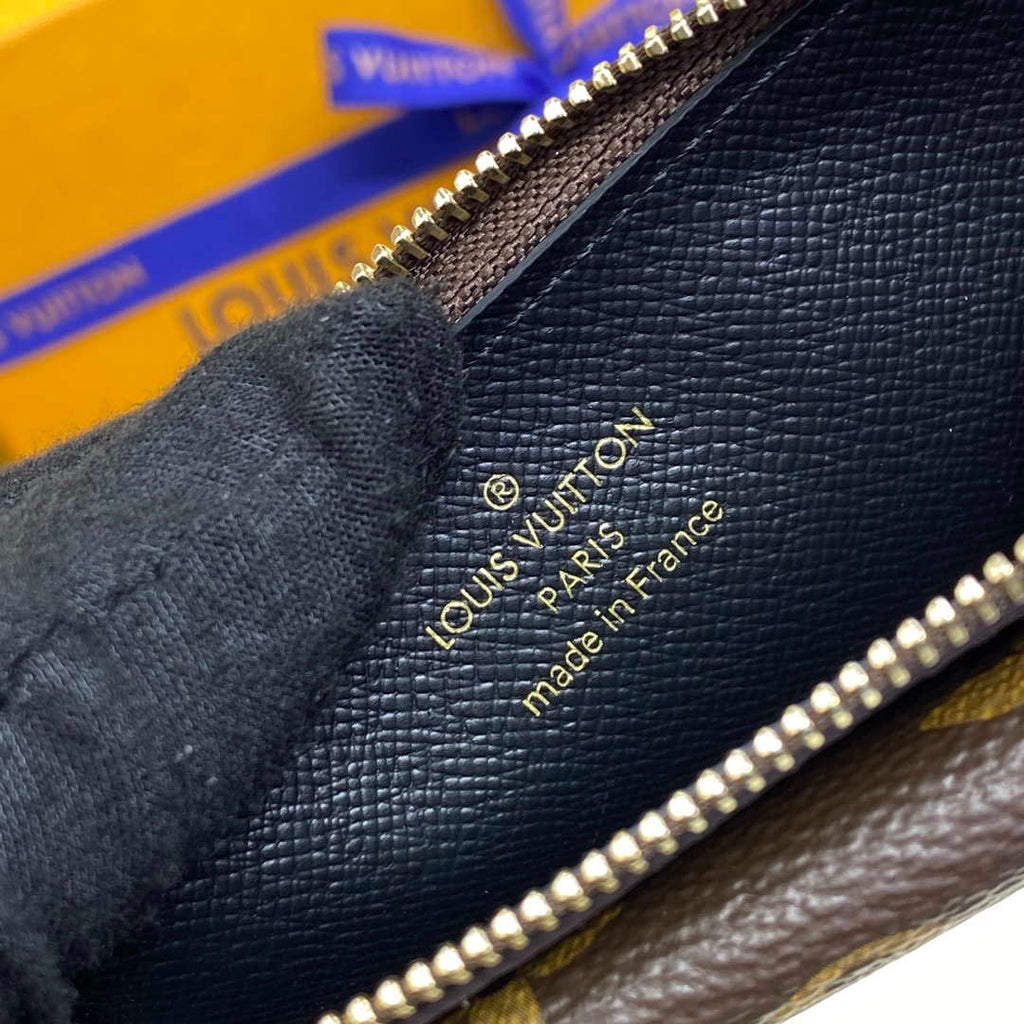 Louis Vuitton Card Holder Recto Verso LV M69431 Monogram Black