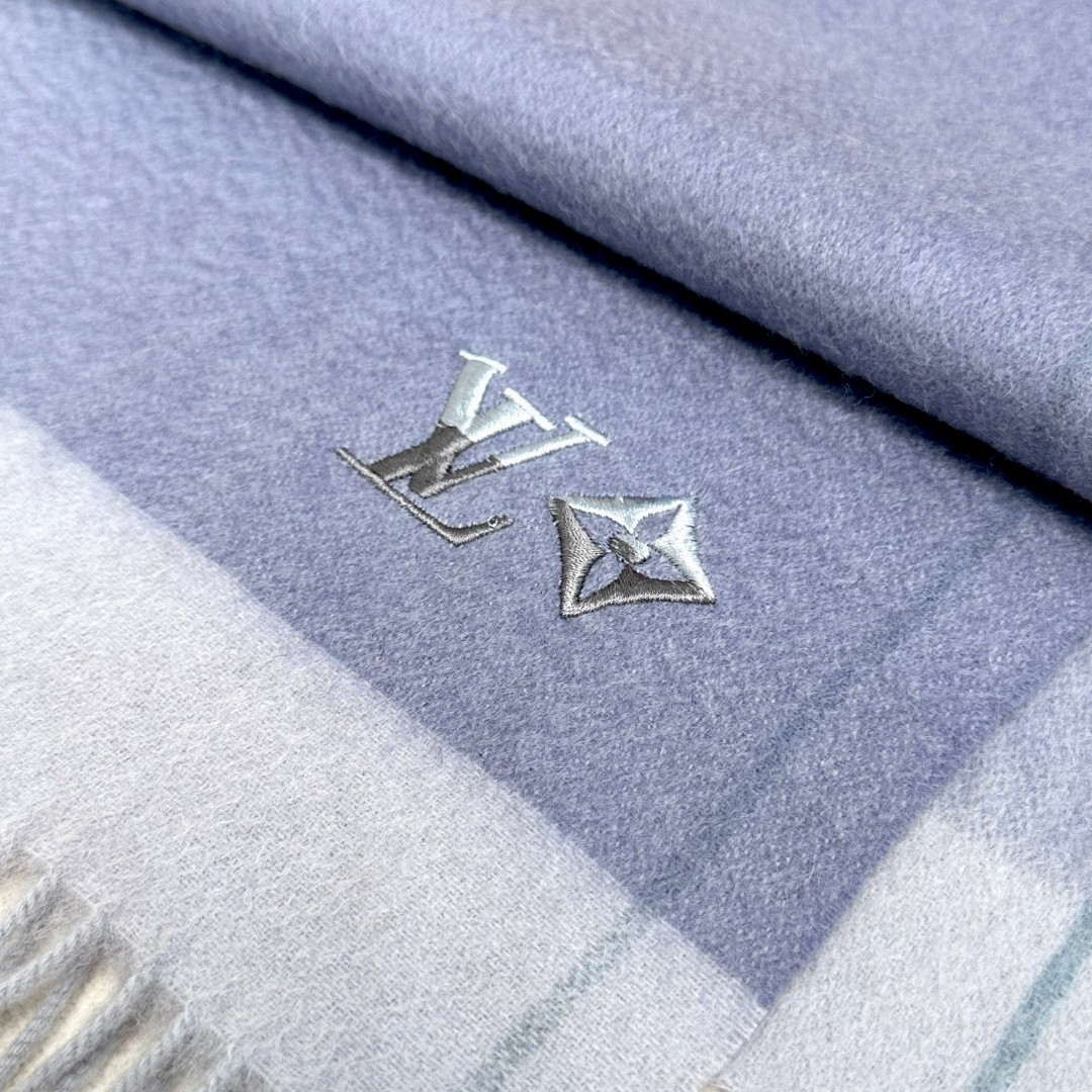 Louis Vuitton Classic Cashmere Scarf Scarf L60355