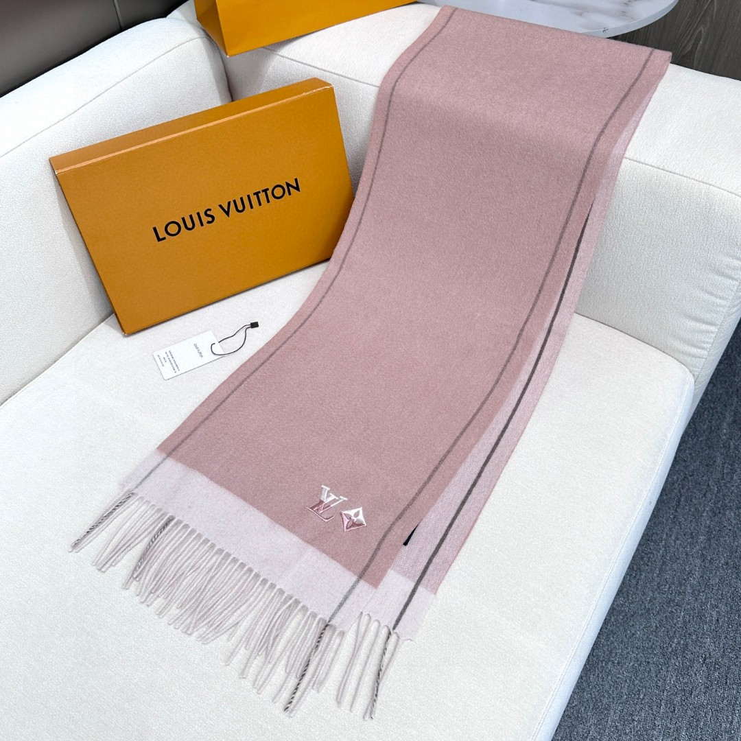 Louis Vuitton Classic Cashmere Scarf Scarf L60357