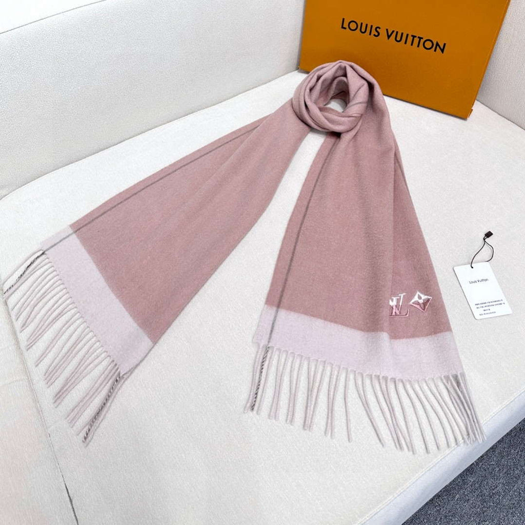 Louis Vuitton Classic Cashmere Scarf Scarf L60357