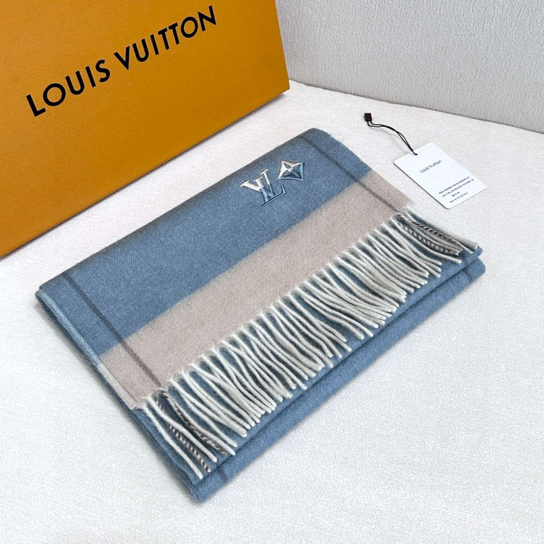 Louis Vuitton Classic Cashmere Scarf Scarf L60359