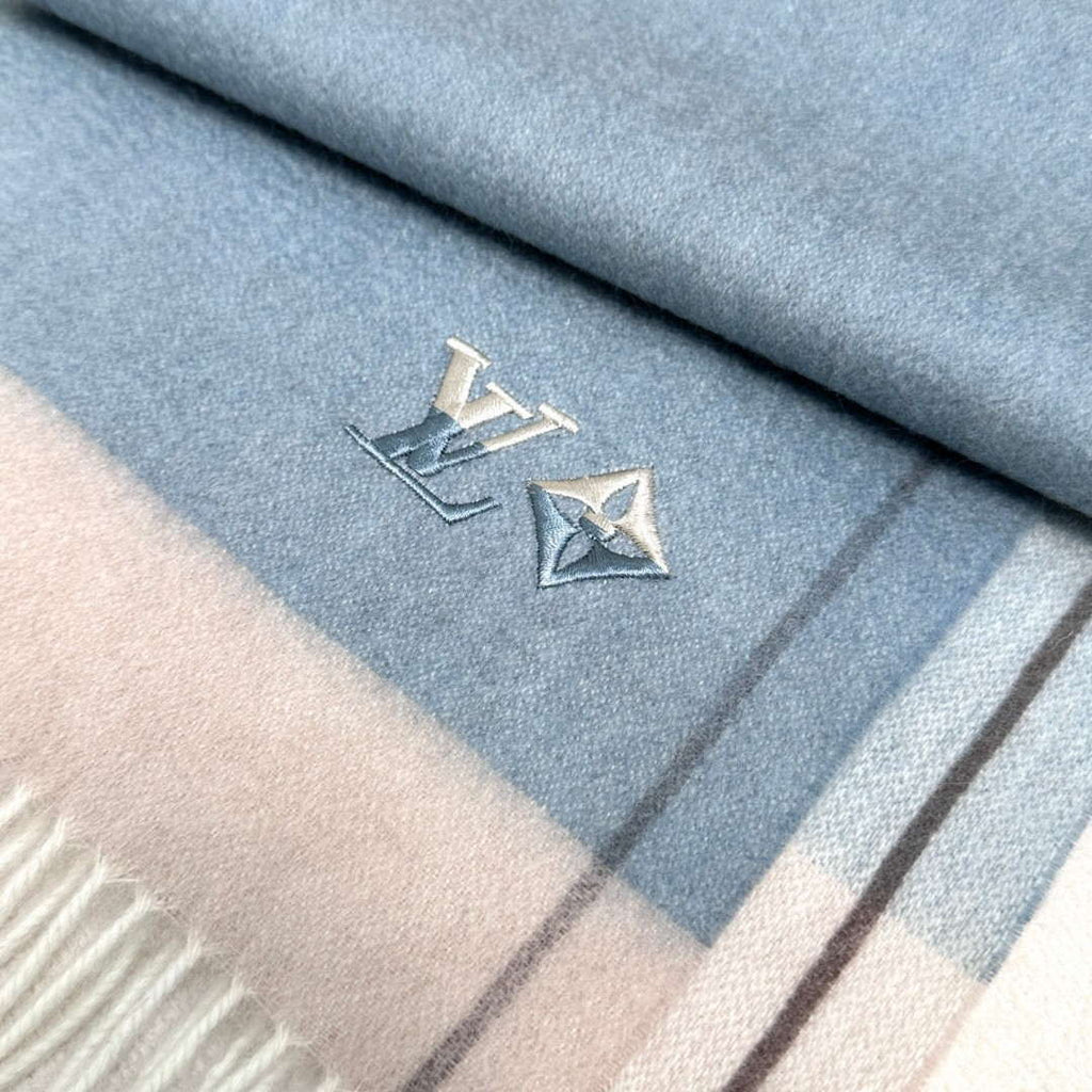 Louis Vuitton Classic Cashmere Scarf Scarf L60359