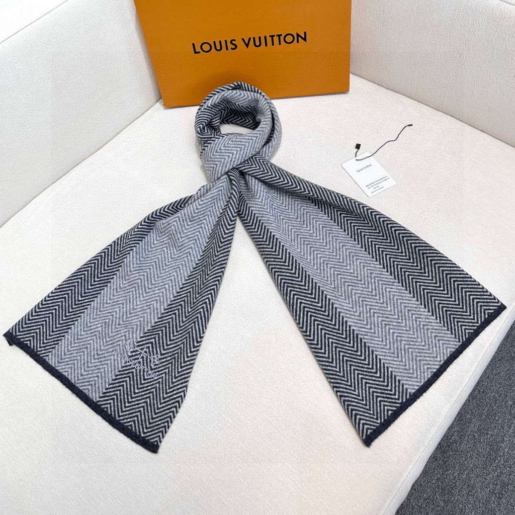 Louis Vuitton Classic Plaid Jacquard Cashmere Scarf L60378
